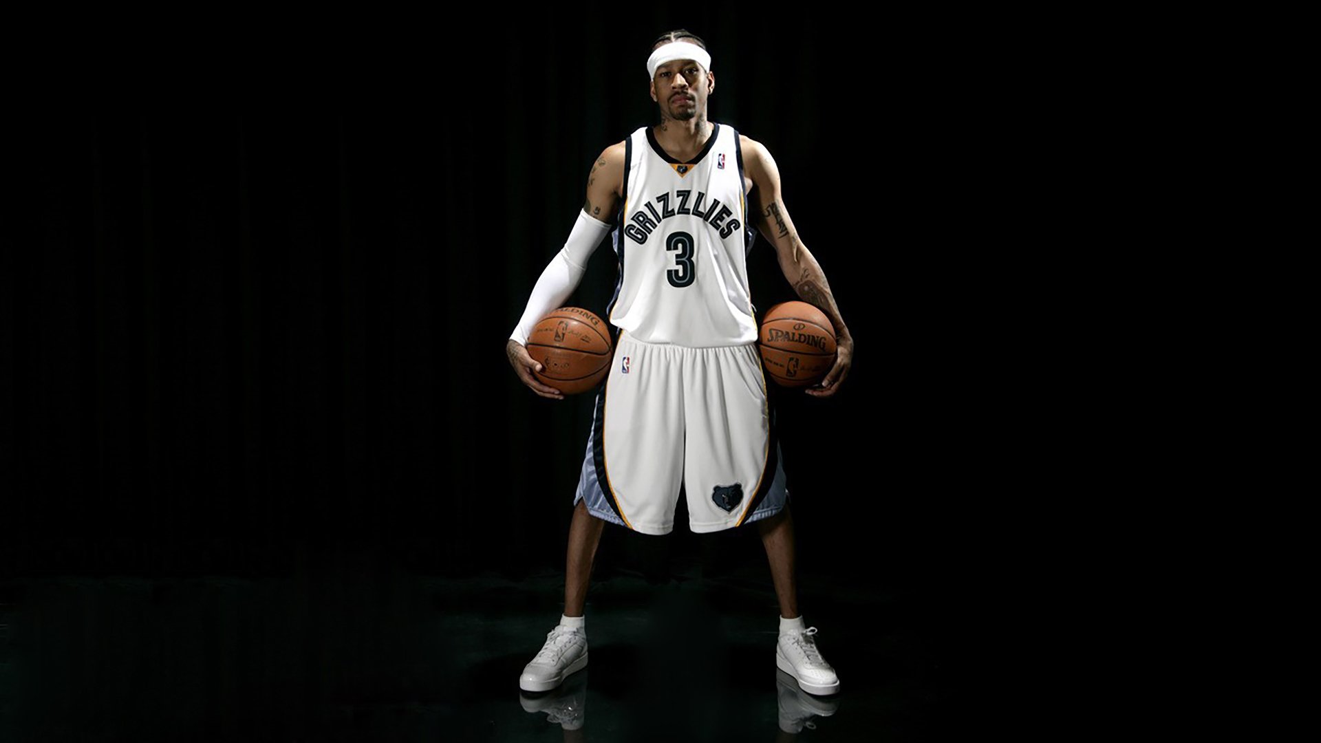 战术安排更加多元化主帅尝试多套方案寻求最佳组合